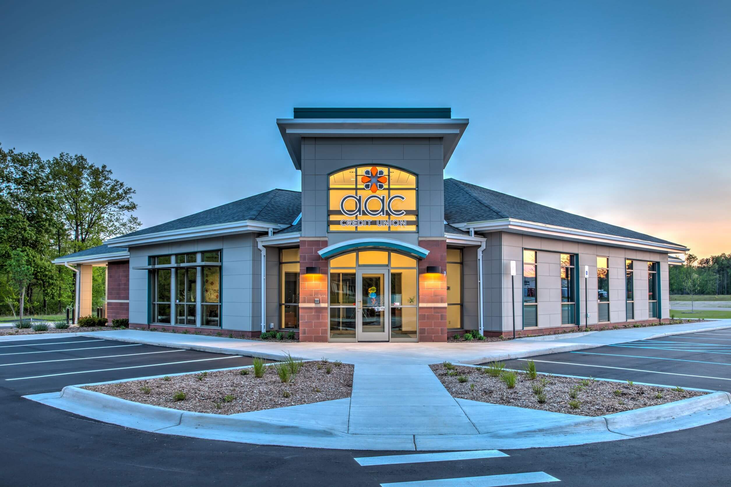 AAC Credit Union located in Standale Michigan. 