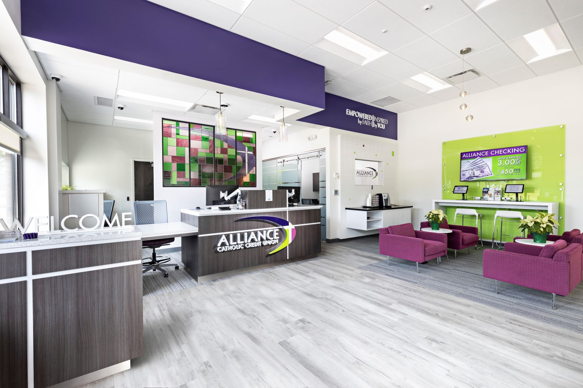 Teller pod and lounge_4MP Teller pod and lounge_4MP