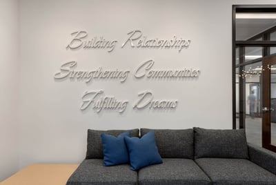 Quote in the lounge area