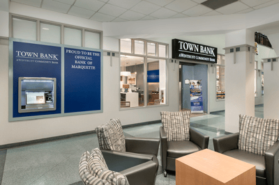 Seating area outside of the micro-branch