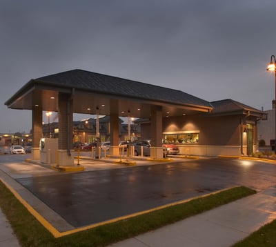 Wisconsin Dells Bank Outside