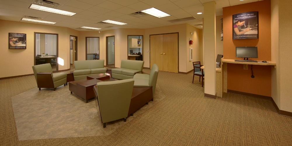 Customer lounge