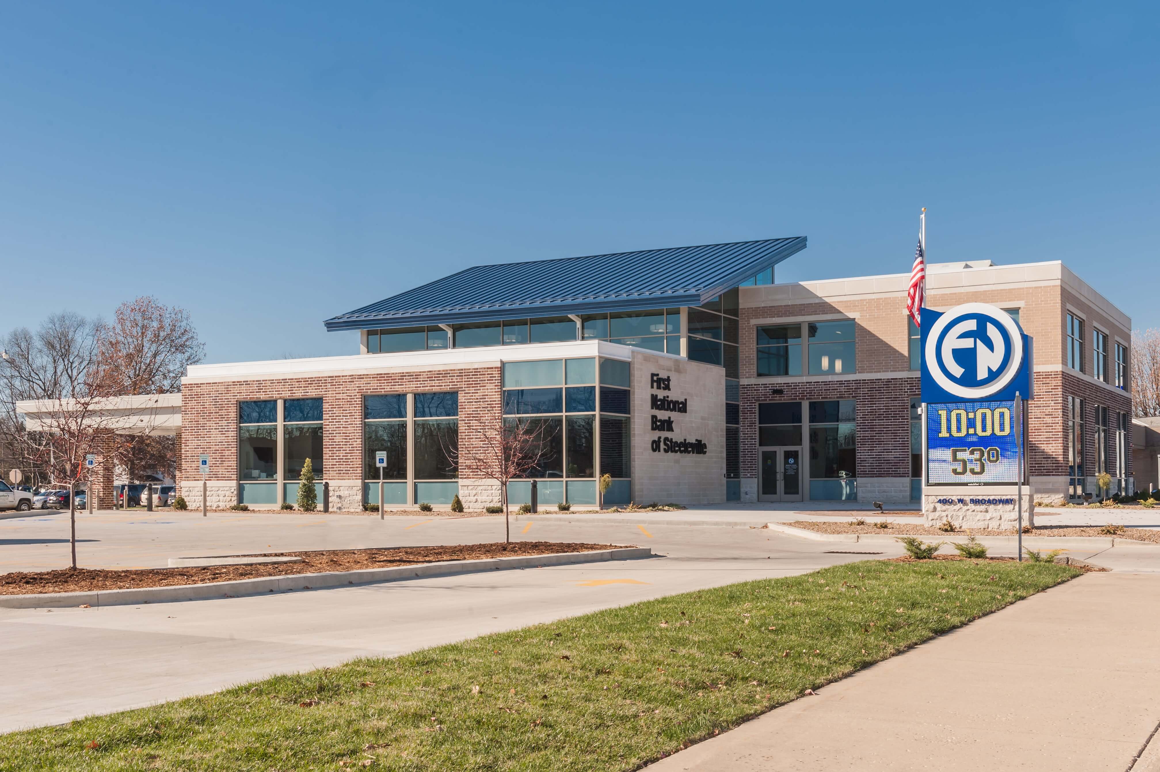 New bank corporate center in Illinois