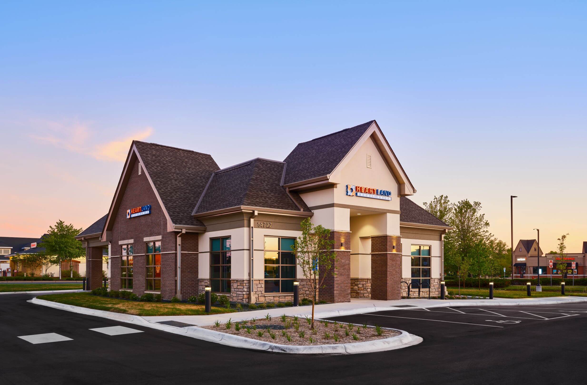 Exterior of the new Heartland Credit Union branch in Hugo Minnesota