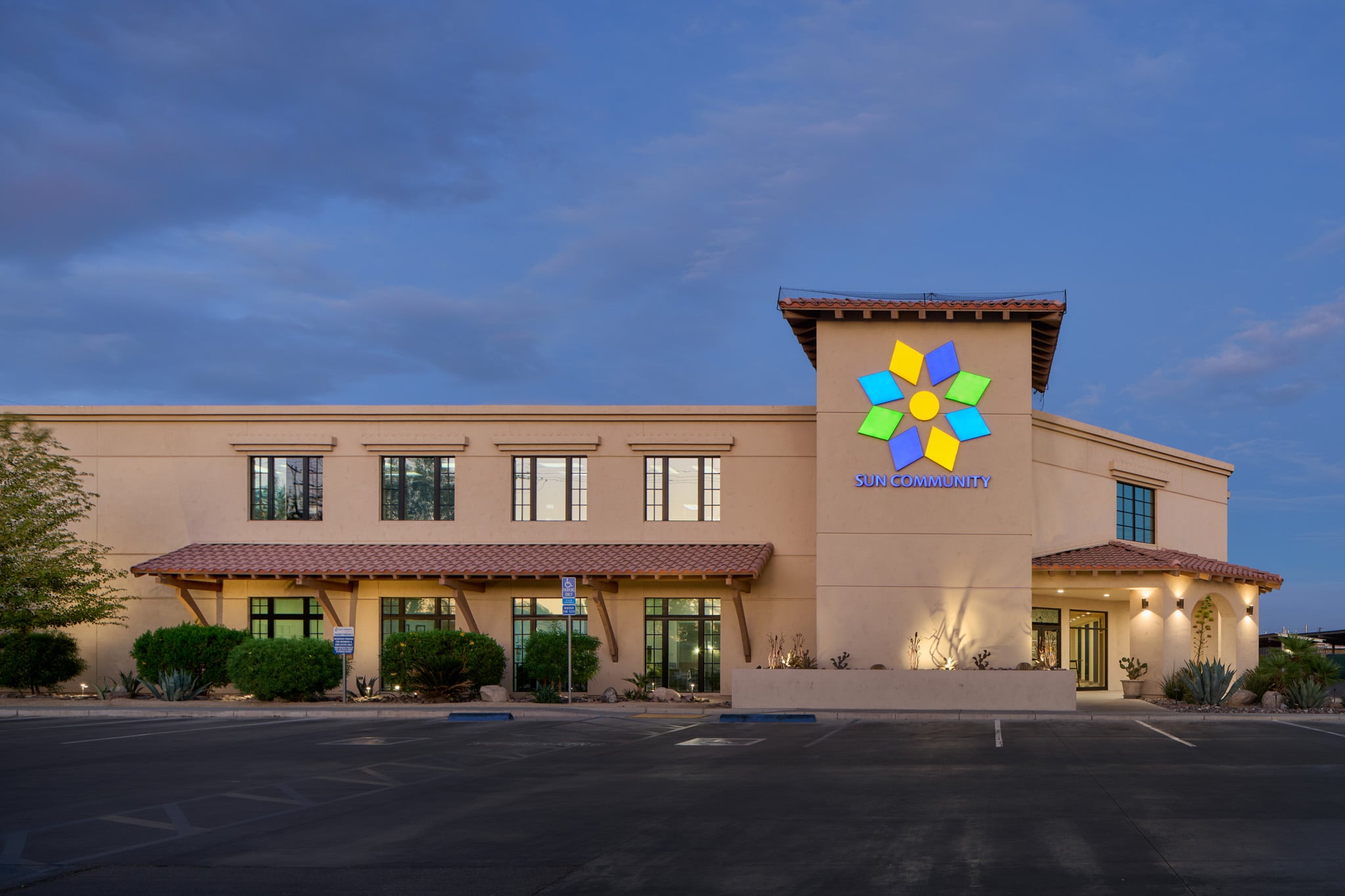 004SunCommunity-ElCentro_JMP5454